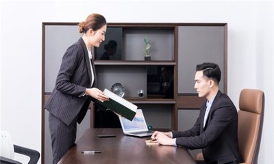 科技公司的多元化業(yè)務(wù)藍(lán)圖 銷售與技術(shù)咨詢服務(wù)的協(xié)同發(fā)展